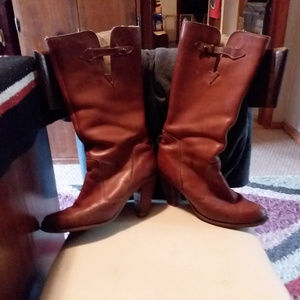 SOLD -- Vintage Zodiac Boots